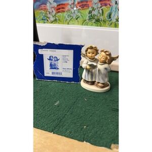 Goebel Hummel Heaven & Nature Sing #1798 Hum 2096/Q Angel Figurine